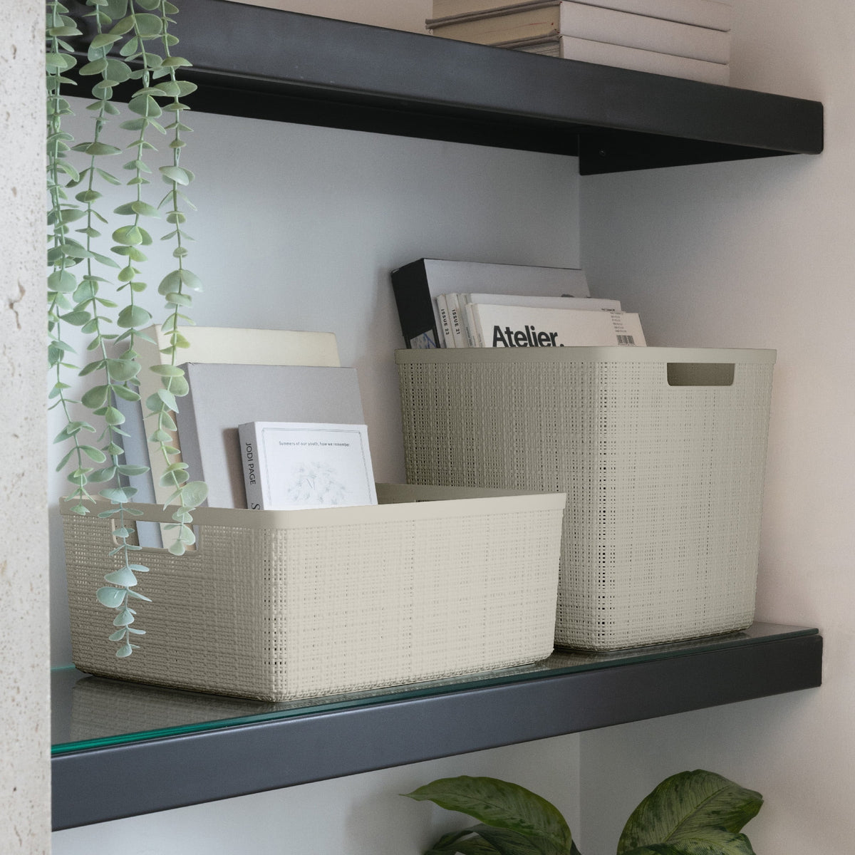 Jute Medium Beige Plastic Storage Basket, 14 in X 10.7 in X 5.7 In